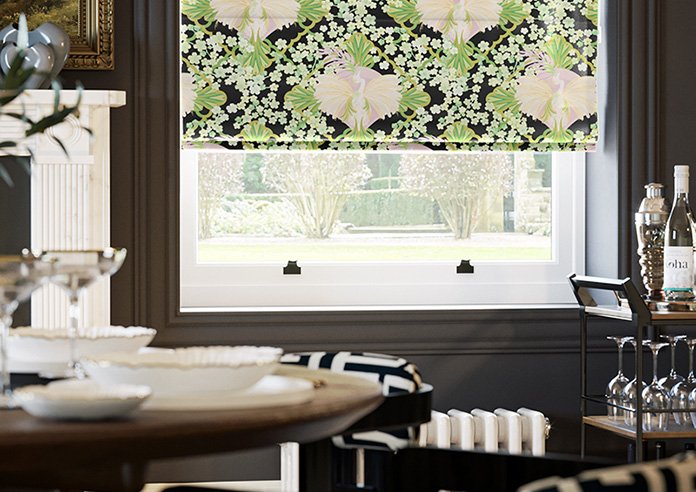Faded Glamour, Goddess Green Black - Twist&Fit Roman Blind - Image 5